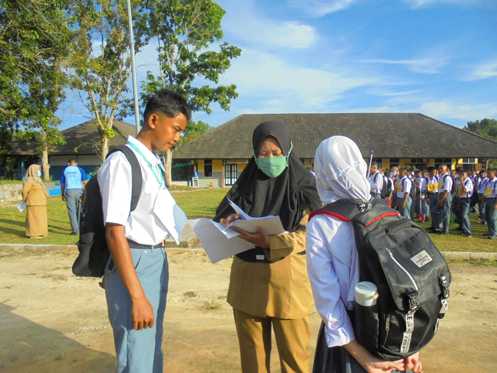 Membuat Jadwal Masa Pengenalan Lingkungan Sekolah (MPLS)